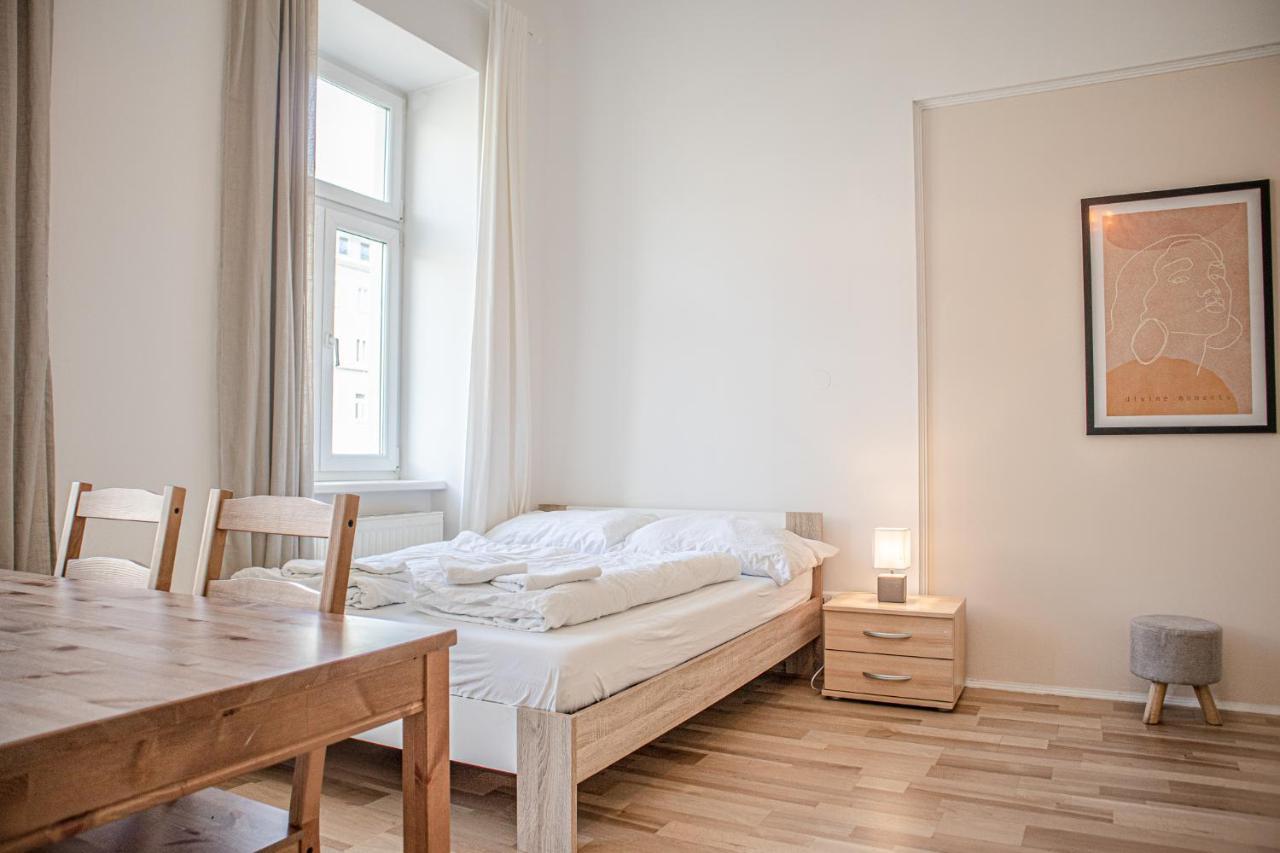 Special Vintage Viennese Apartment - 12Min F Downtown Exteriör bild